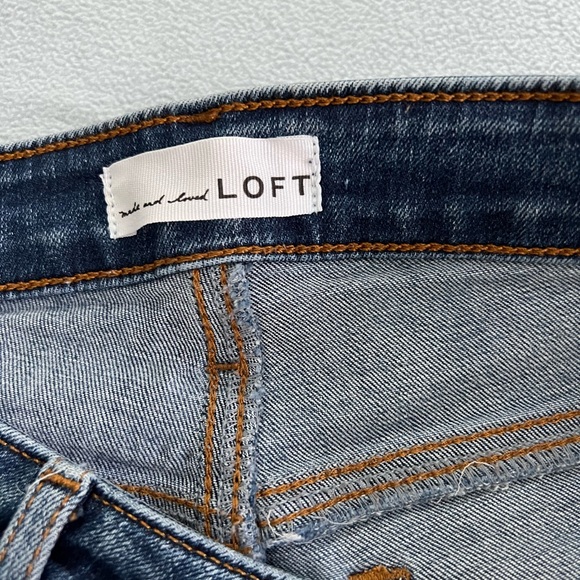 Loft Distressed Blue Jeans for Women size 26/2 - Picture 4 of 5
